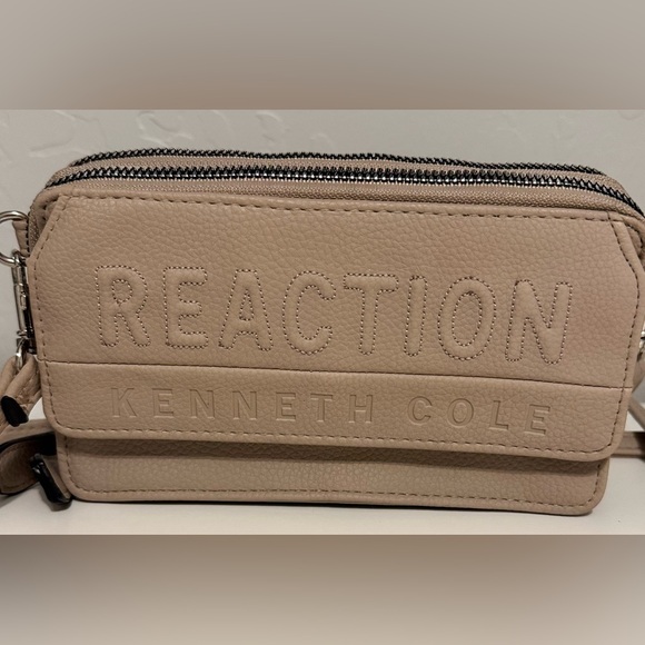 Kenneth Cole Reaction women’s Tan Crossbody Bag - Picture 5 of 8